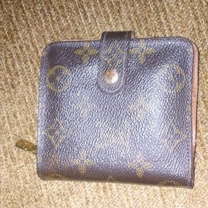 SOLD Authentic Louis Vuitton Bifold Wallet